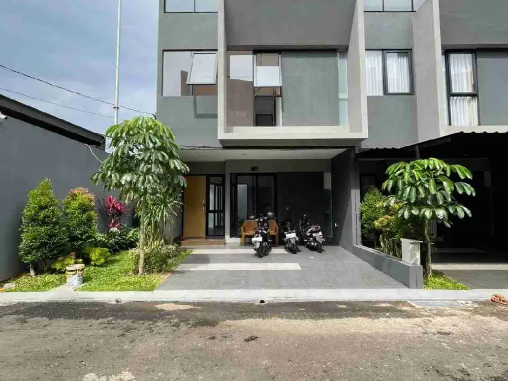 Dijual town house Jagakarsa Jakarta Selatan