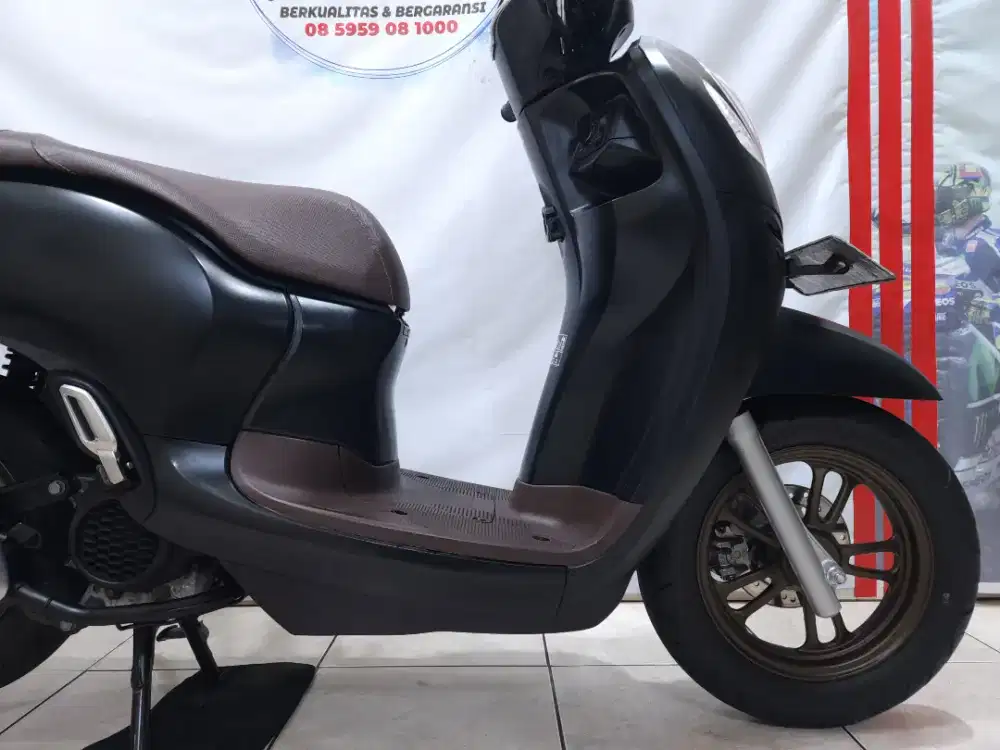 (PROMO DP 500 RB ) HONDA SCOOPY PRESTIGE TH 2024 LIKE NEW LOW KM 10 RB