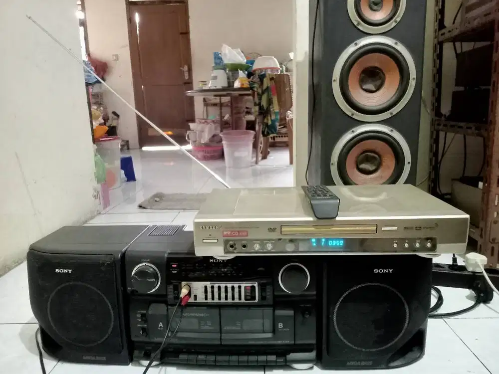 Tape Compo SONY CFS-7175