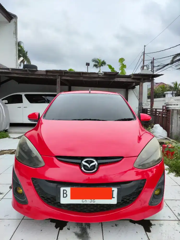 CASH Mazda 2 RZ SEDAN A/T 2012 / 2013 bukan R
