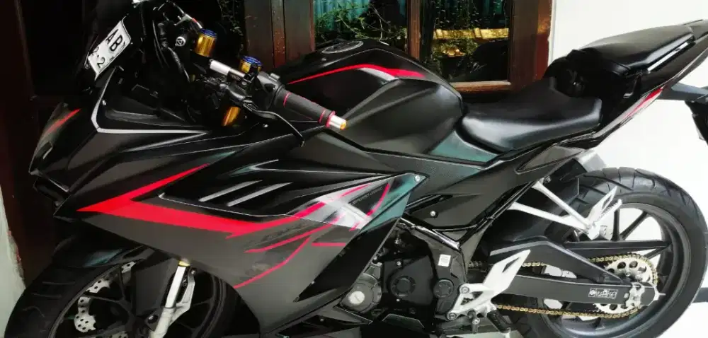 cbr 150 abs super istimewa
