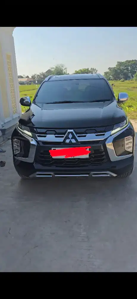 Pajero sport dakar 4x2 2025 Mulus Km 9000an