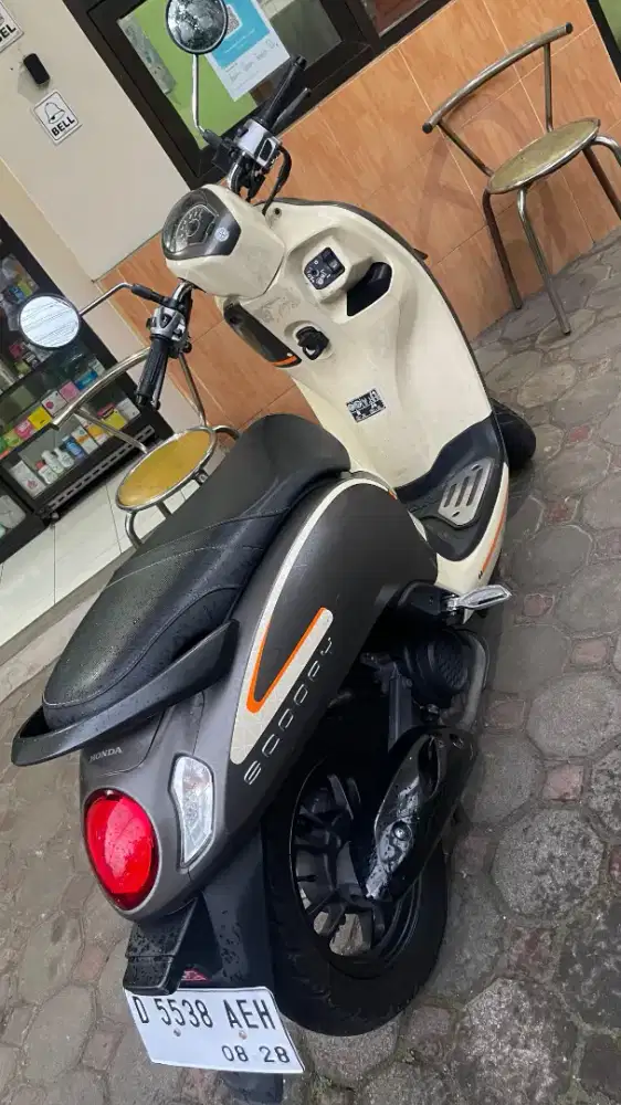Dijual Motor Scoopy Tahun 2023 Terawat