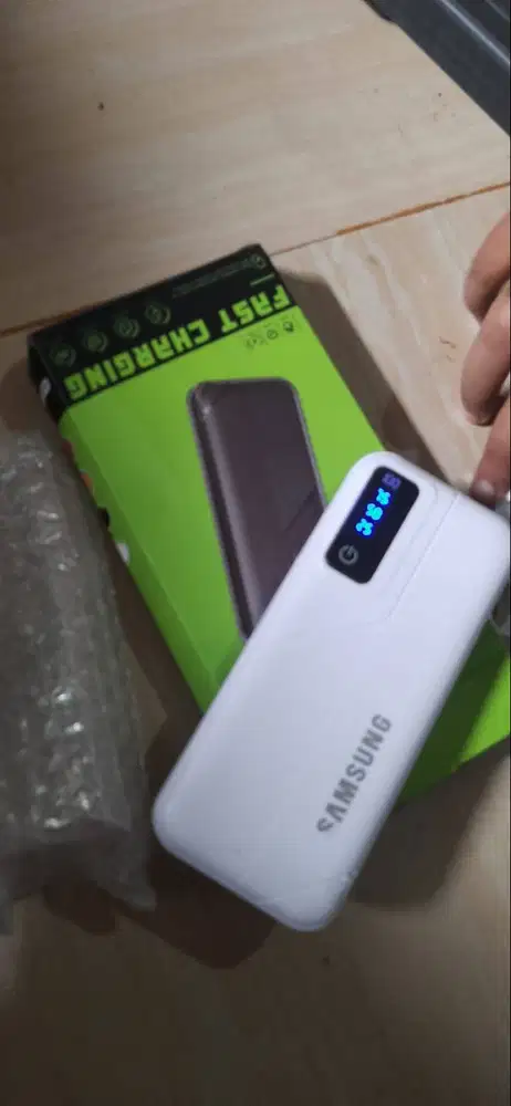 power bank masih baru