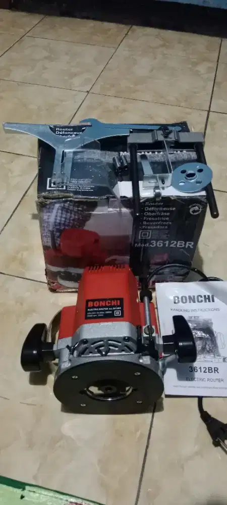 Router kayu besar/ profil kayu besar