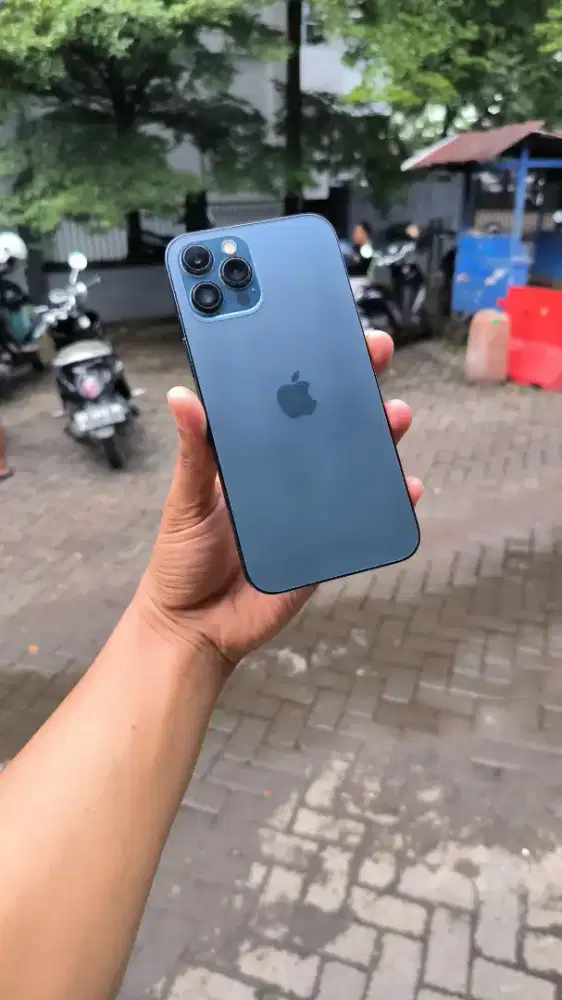 iPhone 12 pro max 128gb ibox