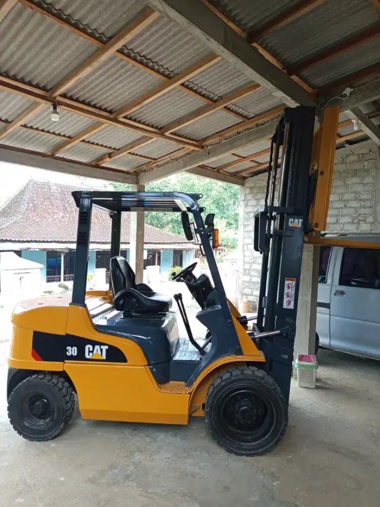 Forklift 3 Ton CAT 2020