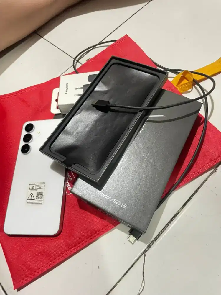 Samsung S25 FE 8/255 GB Fullset Sein