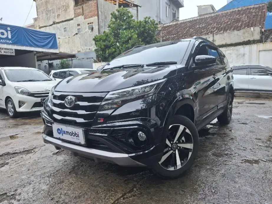 [OLXmobbi] LOW DP Toyota Rush 1.5 GR Sport Bensin-AT 2025 VRA