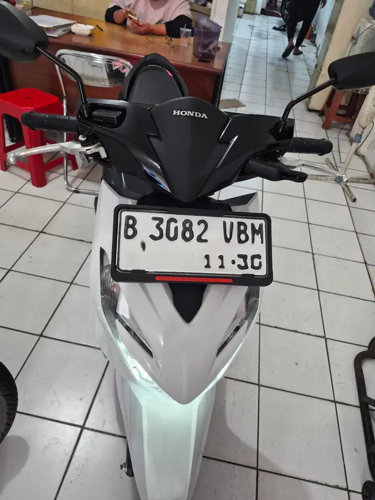 BEAT CW CBS 2025 OKe  cas/ kredit DP 1250