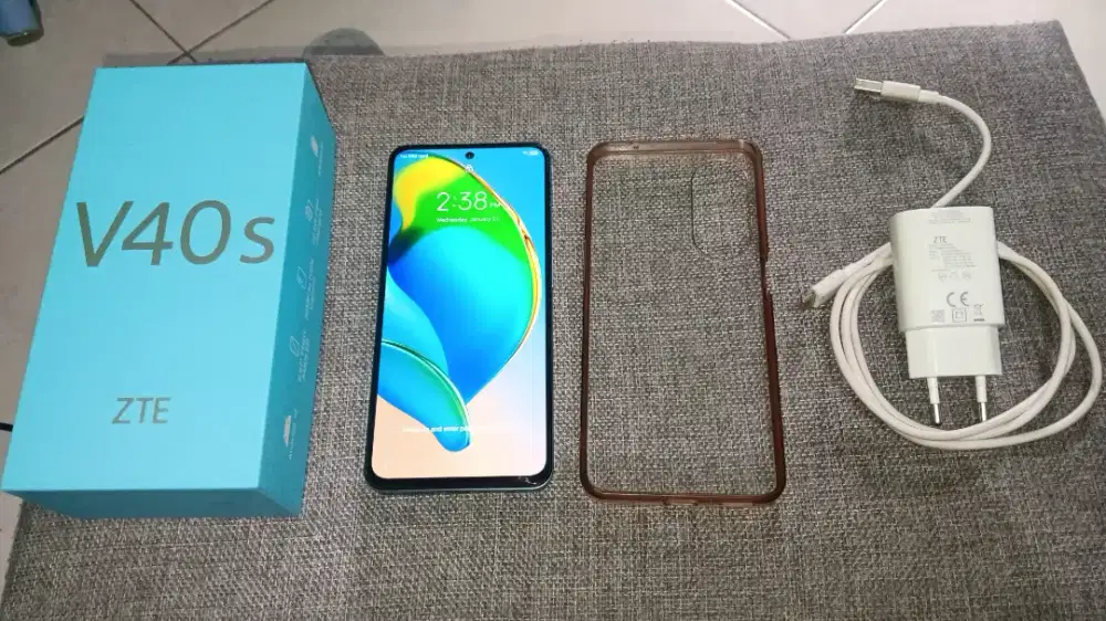 ZTE Nubia V40S 6/128