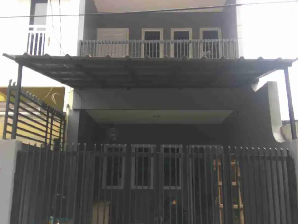 rumah dijual atau disewakan di Cibubur jkt timur