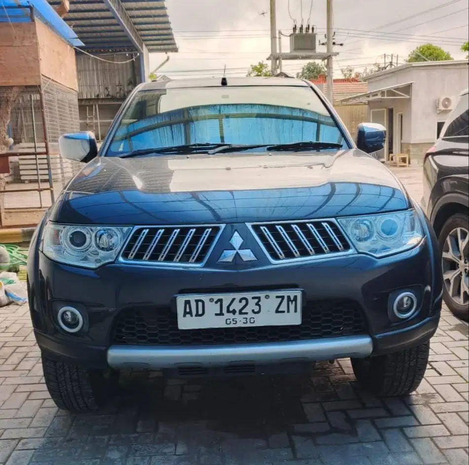 Mitsubishi Pajero Sport 2.5D Exceed 4x2 AT (Matic)