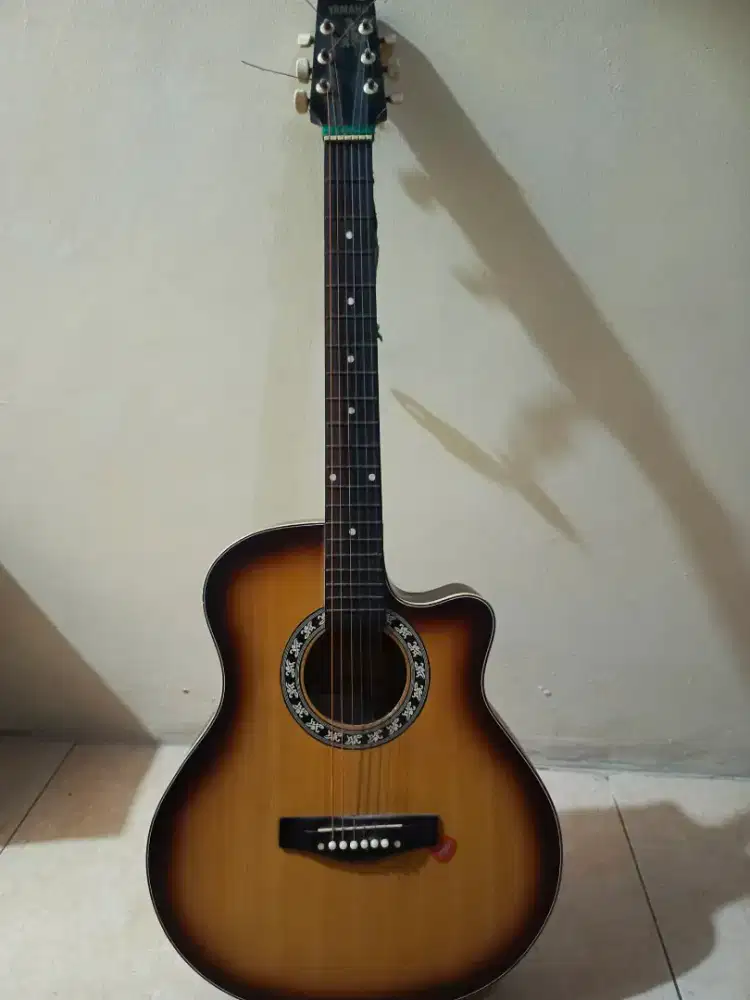 Jual gitar akustik