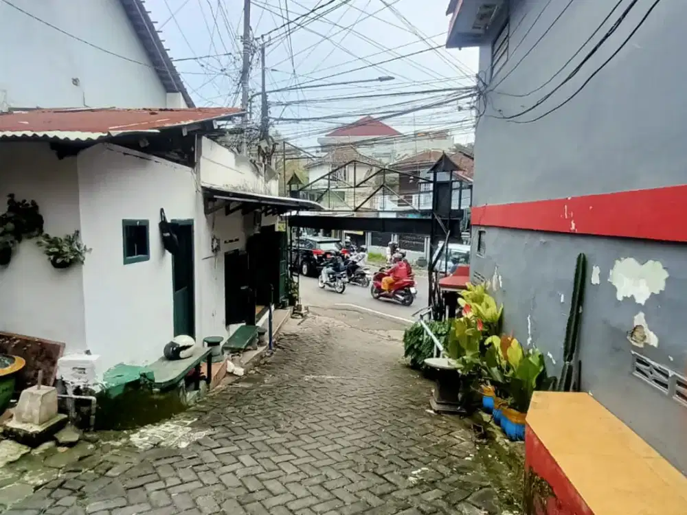 DIJUAL RUMAH SUMBERSARI KOTA MALANG COCOK UNTUK KOST HANYA JALAN KAKI KE KAMPUS UB