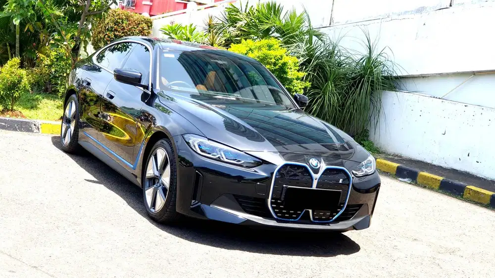 [ GARANSI 5TH ] BMW i4 i 4 eDrive35 eDrive 35 AT 2024/2025