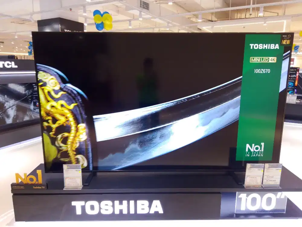 TOSHIBA SMART TV 100INCH