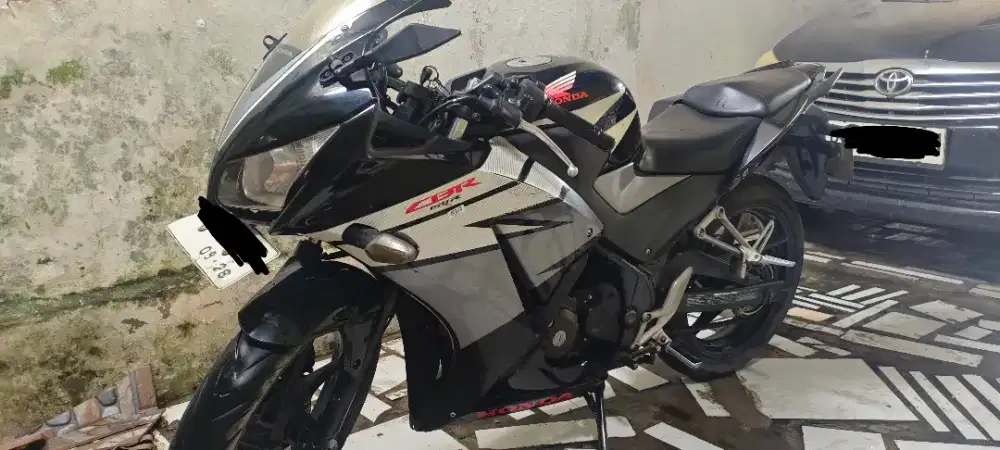 Cbr 150 R tahun 2015