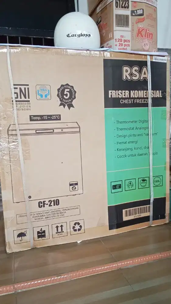 Freezer komersial RSA cf-210