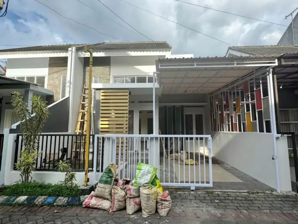 DIJUAL RUMAH LOKASI KENDALSARI SUHAT KOTA MALANG COCOK UNTUK KOST DEKAT KAMPUS UB