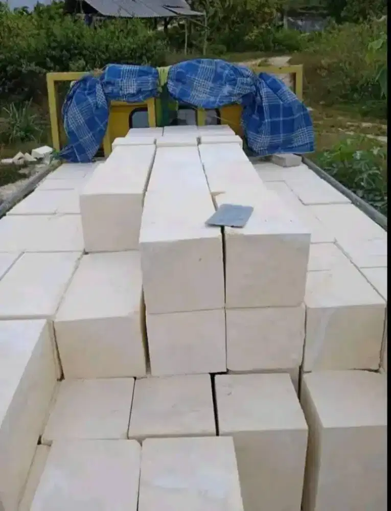 Batu kumbung pondasi rumah