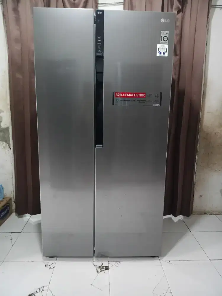 Dijual kulkas side by side LG masih plastikan mulus