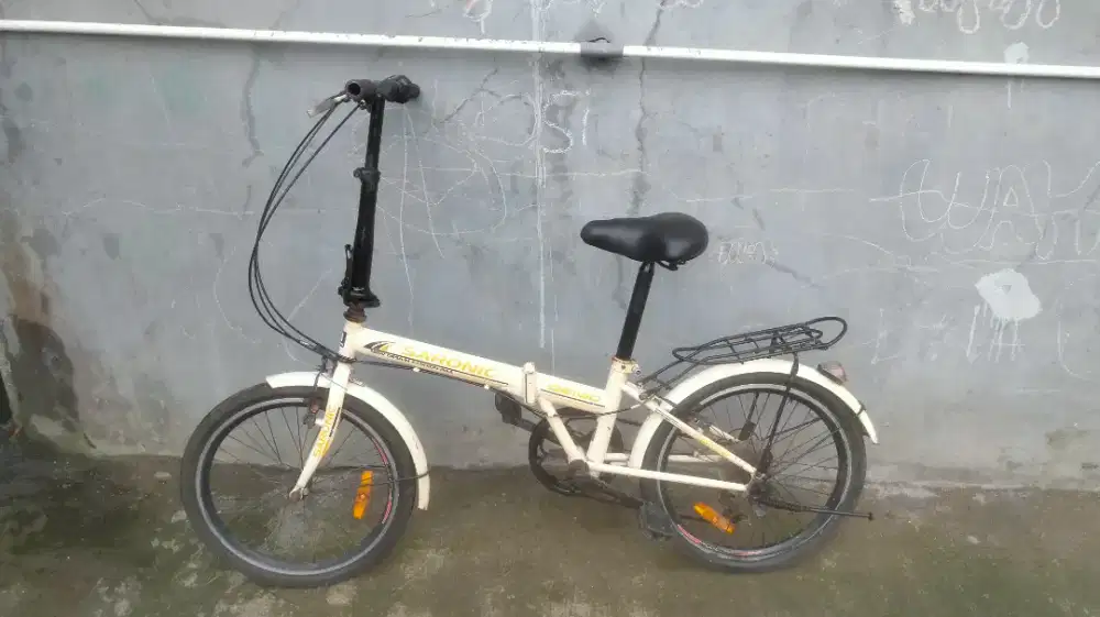 Di jual sepeda lipat uk 20 siap pake