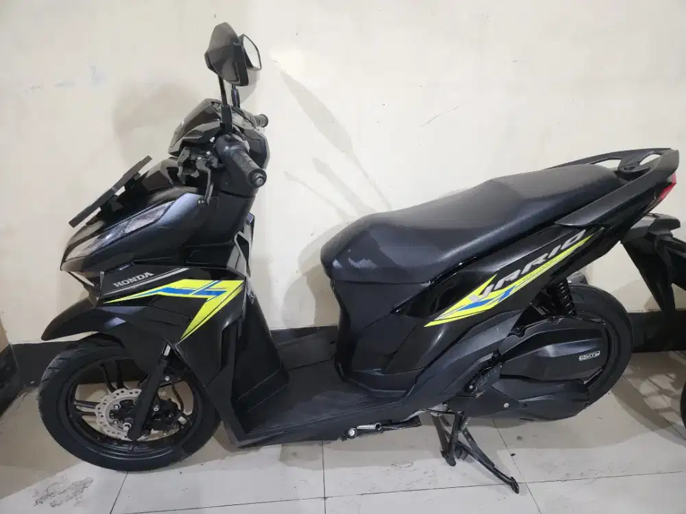 Vario 125 k2v hitam stiker hijau 2024 Gbm