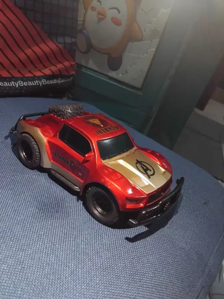 Mobil mobilan Airon Man