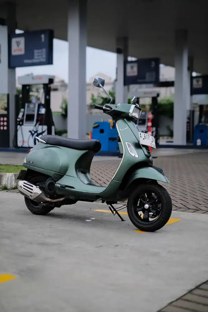 PIAGIO VESPA MATIC S 125 IGET TAHUN 2019