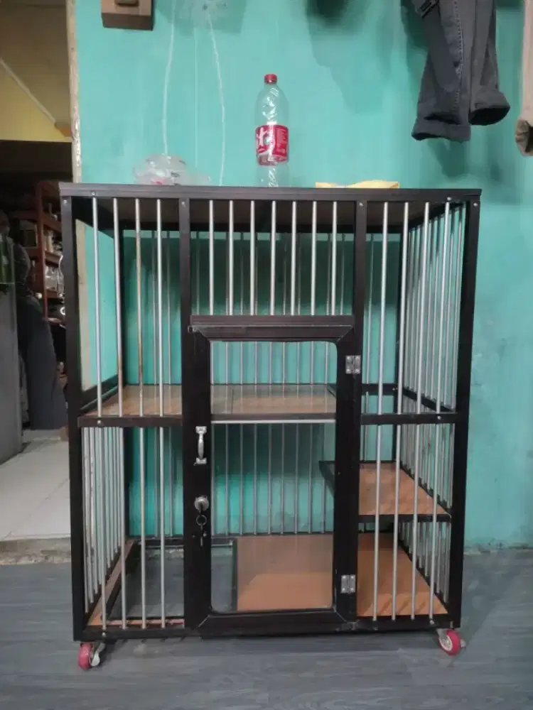 Kandang kucing/anjing 2 lantai