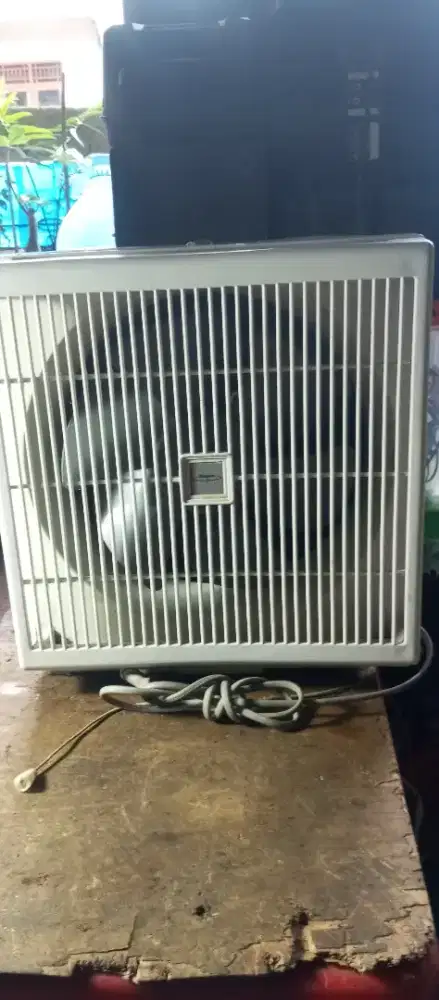 Kipas Eksos fan maspion