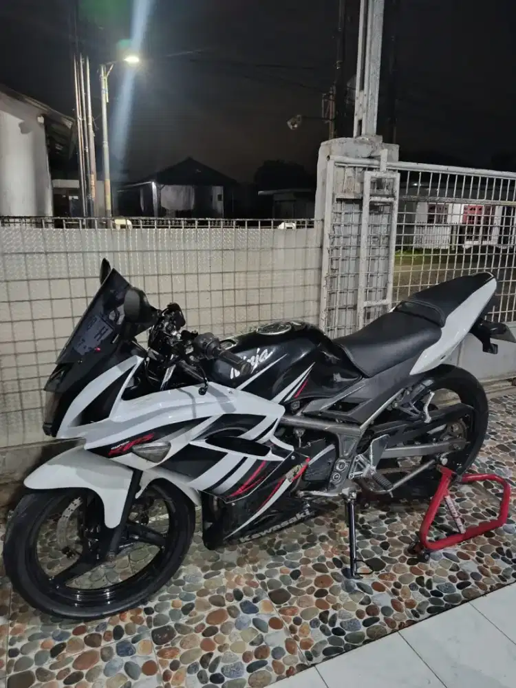 Ninja RR New 2015 pajak ON