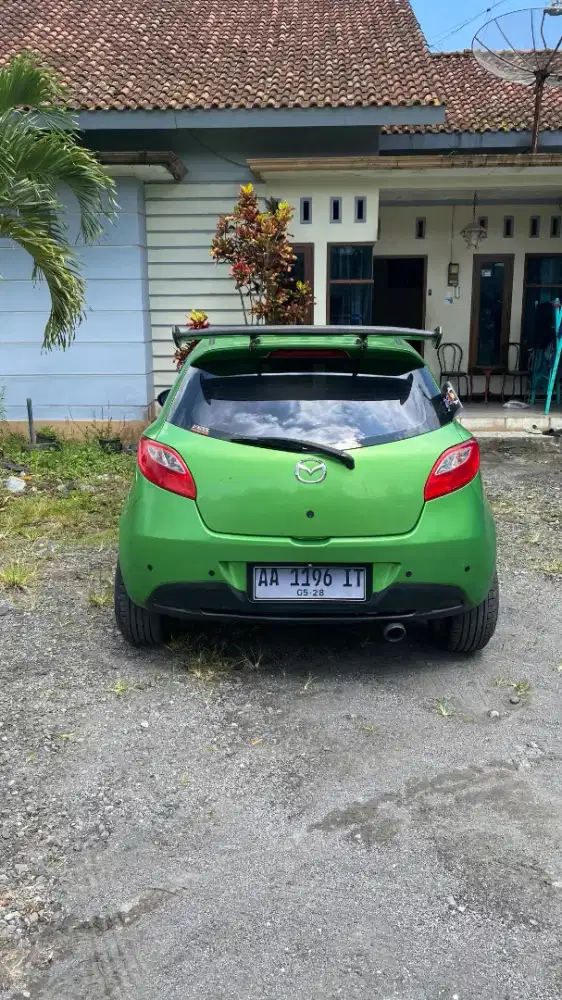 Mazda 2 type R matic istimewa