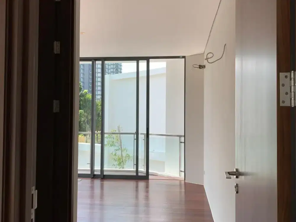 APARTEMEN ROSEBAY, GRAHA FAMILI TOWER H, View Lapangan Golf