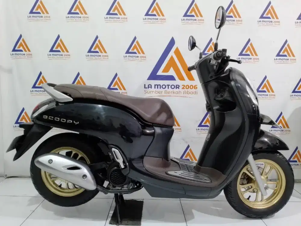 PROMO DP 500 RB SCOOPY PRESTIGE TH 2021 KTP DAERAH BISA/CASH/TT/CC 0%