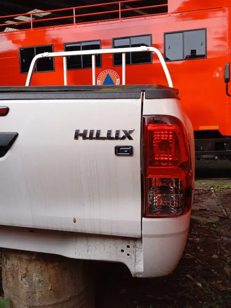 BAK TRITON DOUBLE CABIN