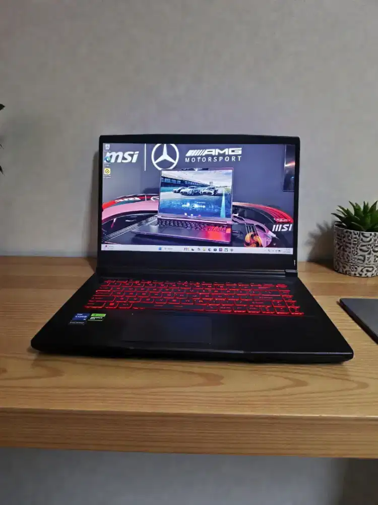 MSI GF63 11UCX E16R6IMS EVOLV THIN [GEN 11] SSD 512GB+HDD500Gb VGA RTX