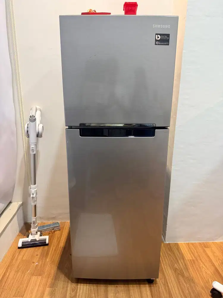 DIJUAL LEMARI ES SAMSUNG 234L DIGITAL INVERTER