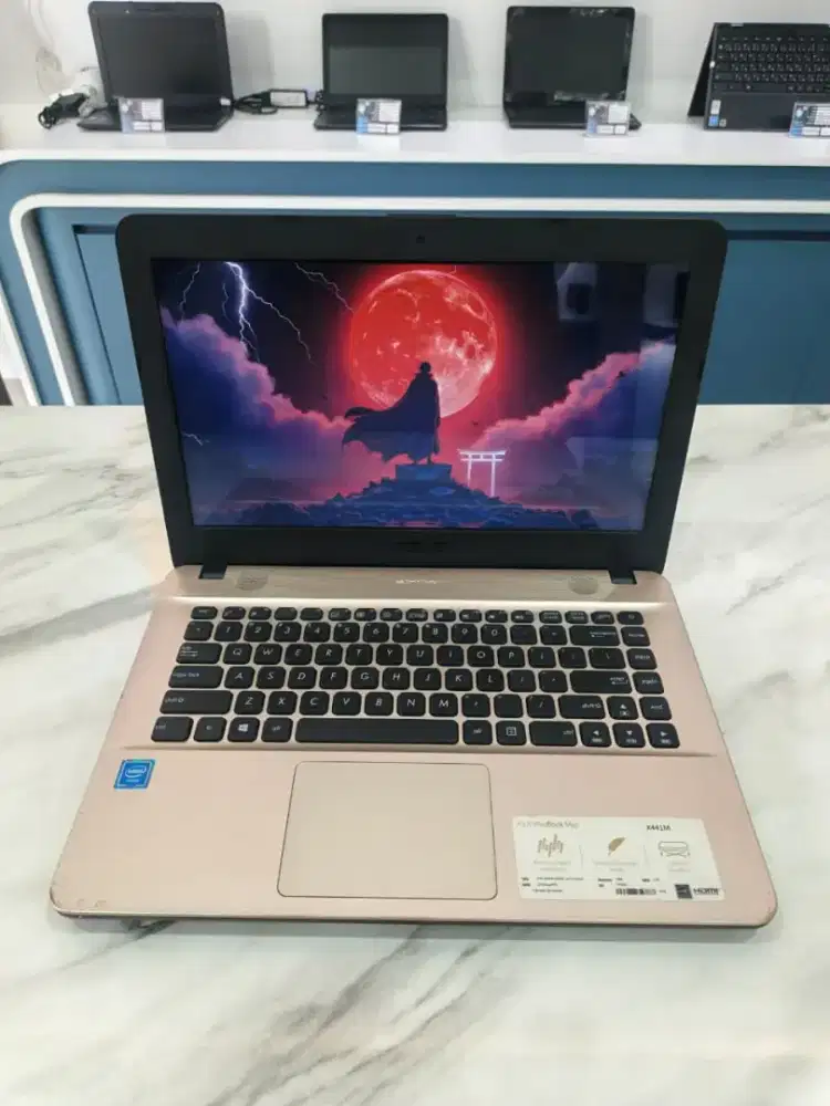 Laptop Berkualitas  Editing & Gaming ASUS RAM 4GB HDD 1TB Siap Pakai