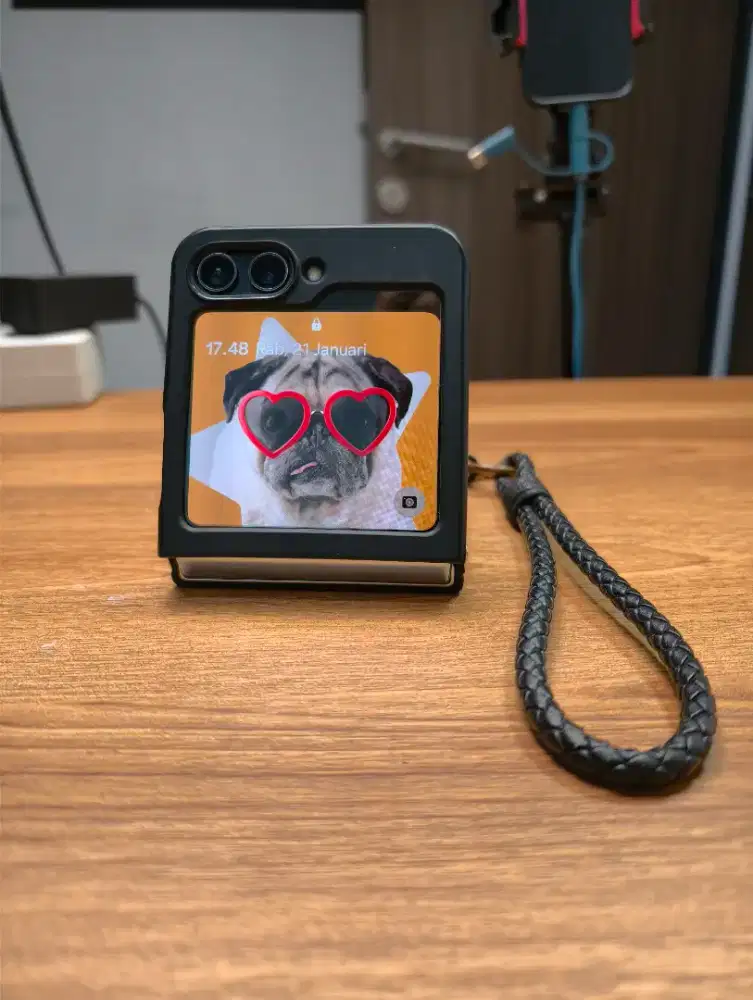 Samsung Z Flip 5 8/256GB Mint