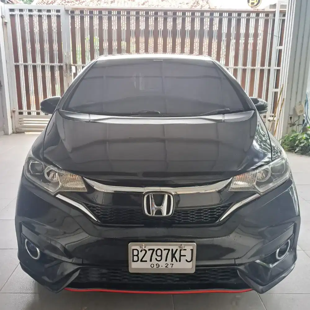 Honda Jazz RS tahun 2016