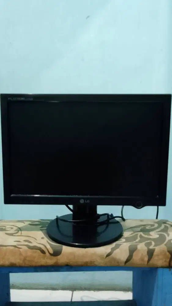 Monitor LCD LG Flatron L177WSB-PF
