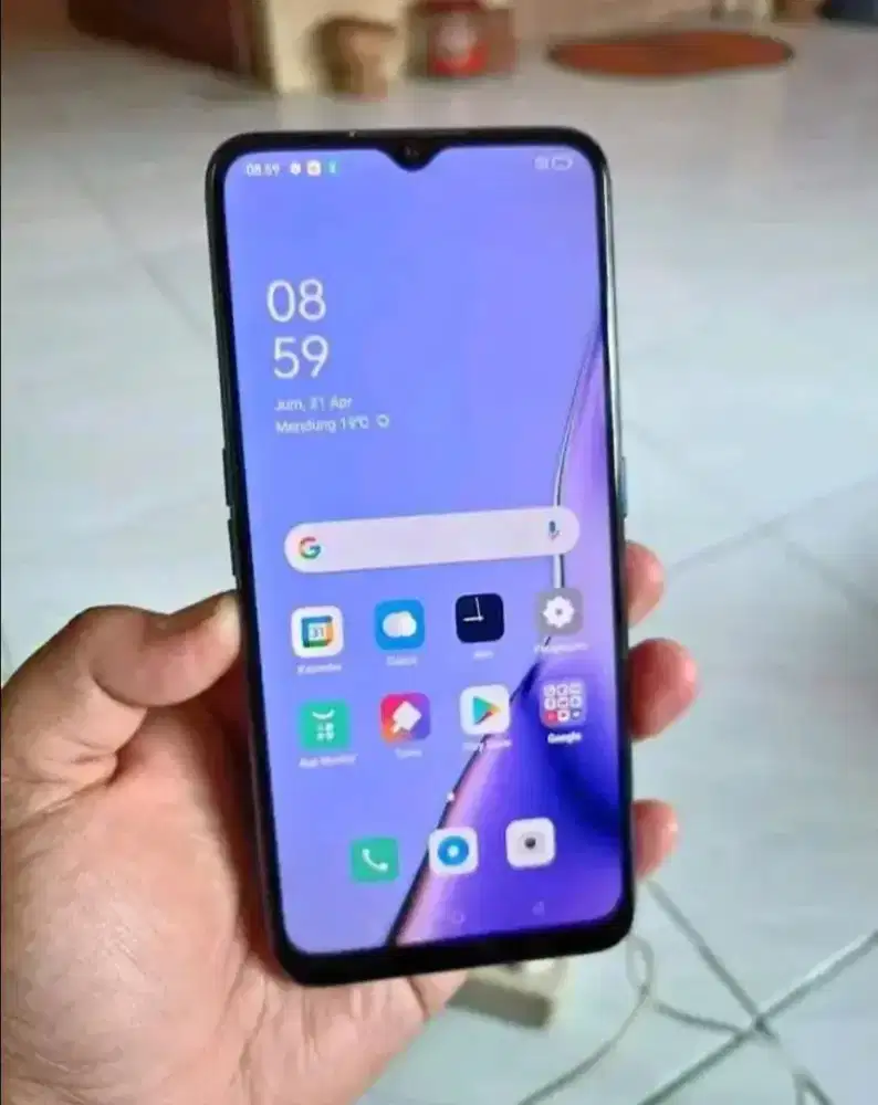 Oppo a9 ram 8/128 kelengkapan batangan (hp doang)