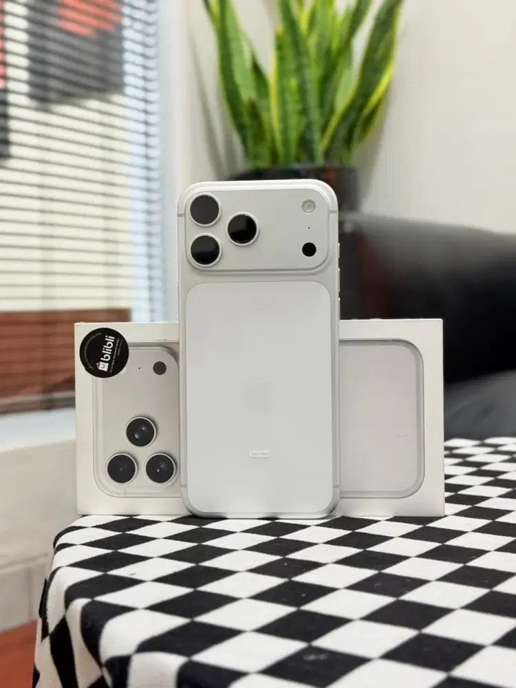 iPhone 17 Pro Max 256GB iBox Silver