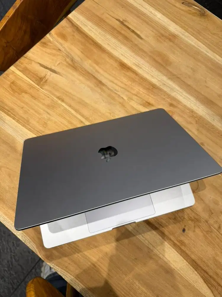 Macbook Air M2 15inch 2023