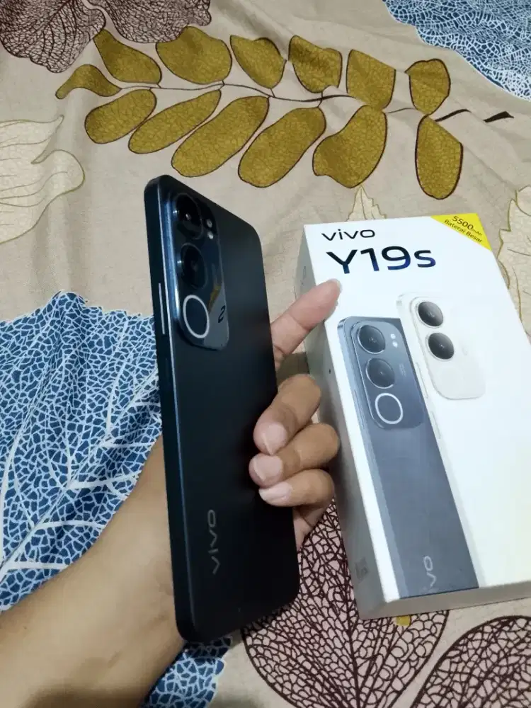 Jual vivo y19s msh mulus 1 juta Ram3/64