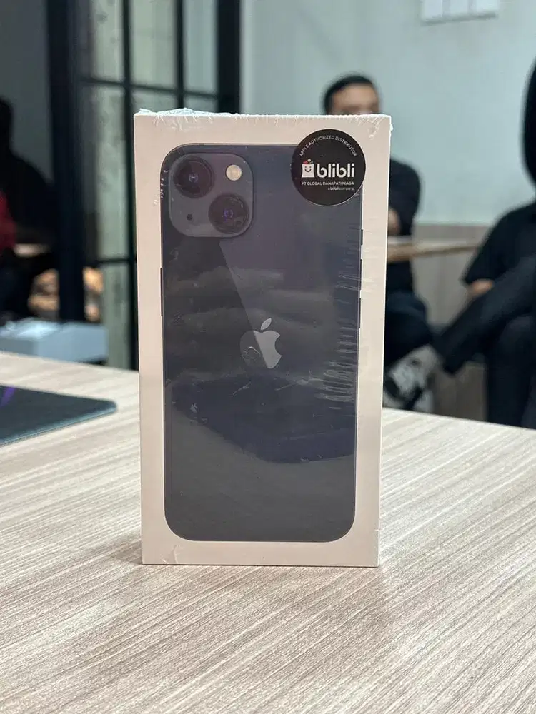 iphone 13 128 midnight new