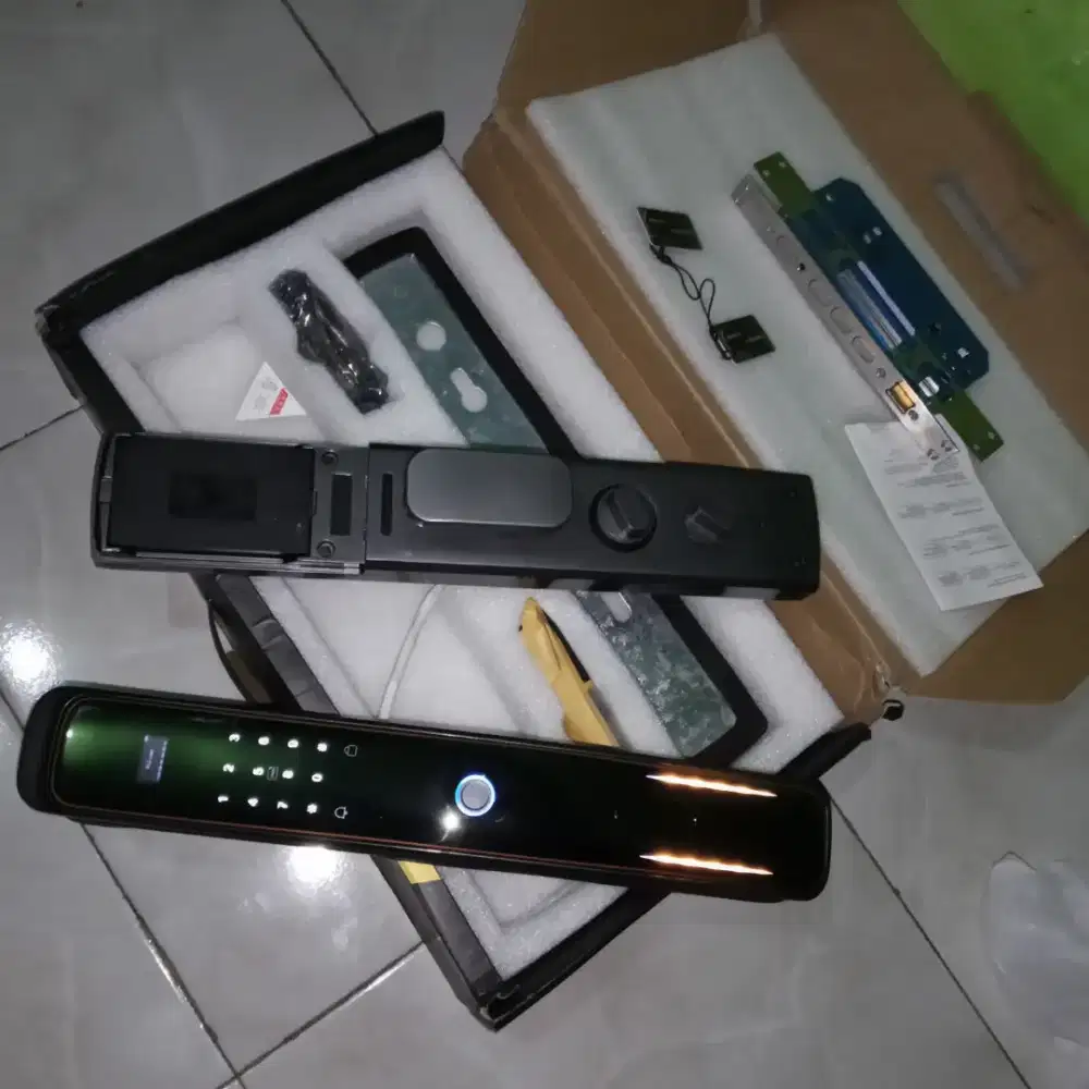 Smart lock pengunci pintu