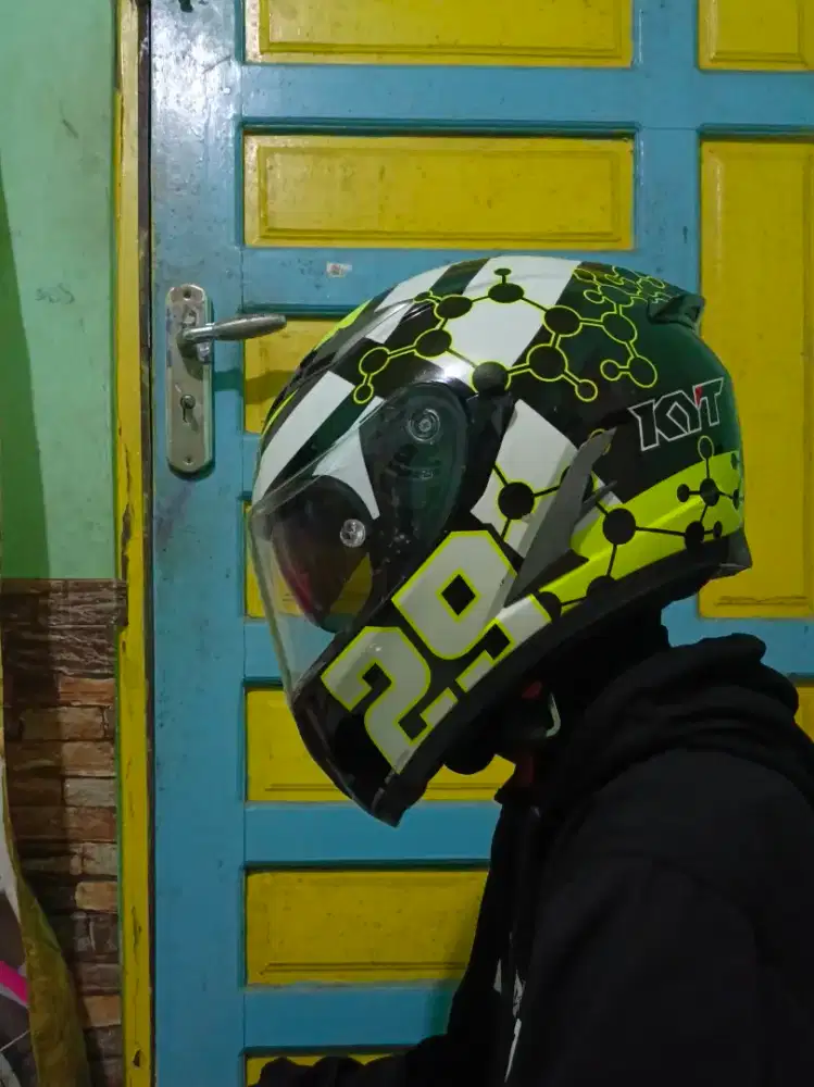 KYT vandretta 2 Andrea Iannone